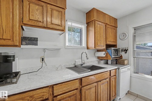 9706 159 Street Nw, Edmonton, AB - Indoor Photo Showing Kitchen