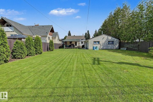 9706 159 Street Nw, Edmonton, AB - Outdoor