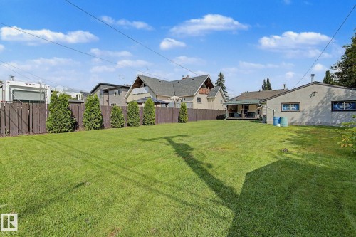 9706 159 Street Nw, Edmonton, AB - Outdoor