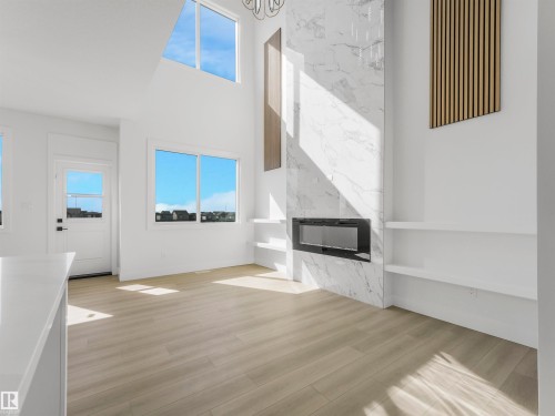 760 32 Street Sw, Edmonton, AB - Indoor With Fireplace