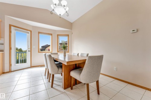 5119 157 Avenue Nw, Edmonton, AB - Indoor Photo Showing Dining Room
