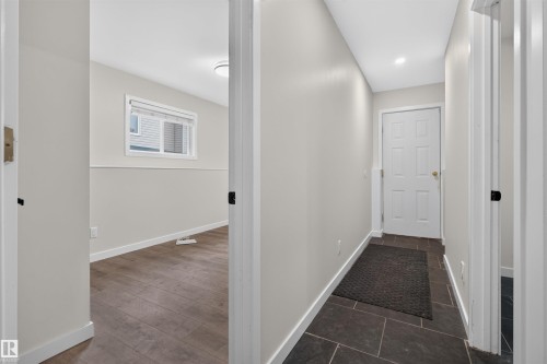 4216 49 Avenue, Beaumont, AB - Indoor Photo Showing Other Room