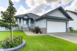 374 Paquin Street   Cardiff, AB T8R 2G5