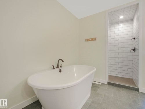 6613 62 Avenue, Beaumont, AB - Indoor Photo Showing Bathroom