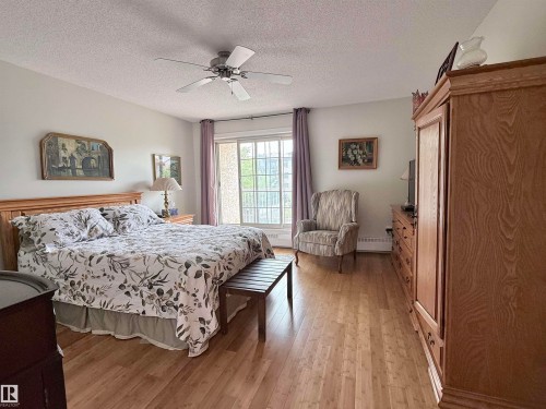 #403 3 Perron St, St. Albert, AB - Indoor Photo Showing Bedroom