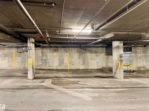 #403 3 Perron St, St. Albert, AB - Indoor Photo Showing Other Room