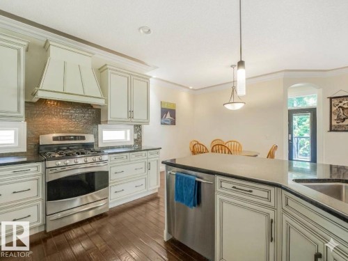 10230 148 Street Nw, Edmonton, AB - Indoor Photo Showing Kitchen