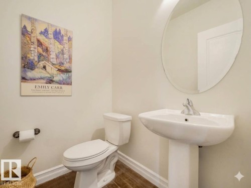 10230 148 Street Nw, Edmonton, AB - Indoor Photo Showing Bathroom