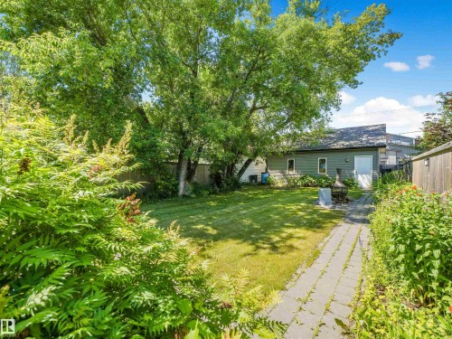 10230 148 Street Nw, Edmonton, AB - Outdoor