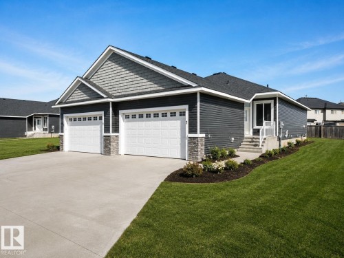 #13 7800 94 ST  Morinville, AB T8R 2S3