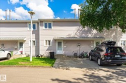 18307 66 Avenue NW  Edmonton, AB T5T 1Z5