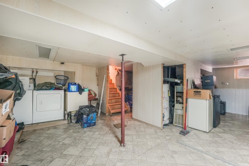 Additional content - 12209 94 Street Nw, Edmonton, AB - Indoor
