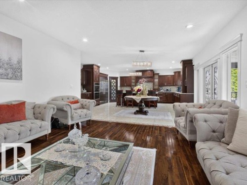 17411 106 Street Nw, Edmonton, AB - Indoor Photo Showing Living Room