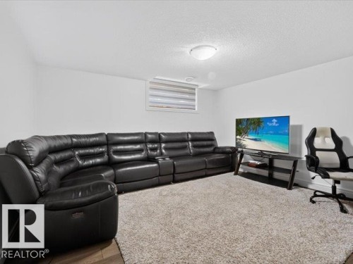 17411 106 Street Nw, Edmonton, AB - Indoor Photo Showing Living Room