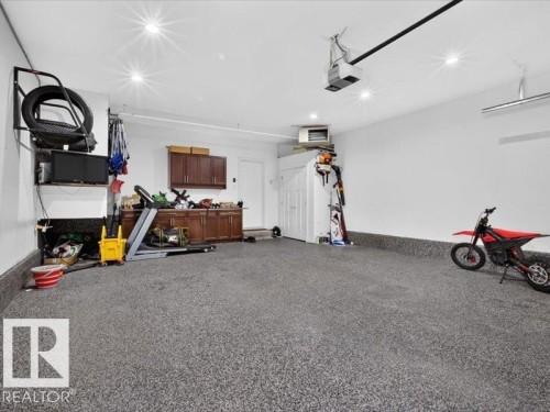 17411 106 Street Nw, Edmonton, AB - Indoor