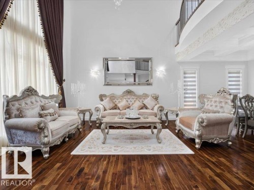 17411 106 Street Nw, Edmonton, AB - Indoor Photo Showing Living Room