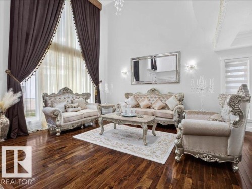 17411 106 Street Nw, Edmonton, AB - Indoor Photo Showing Living Room
