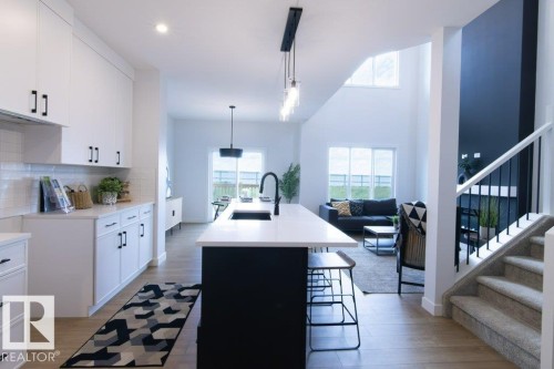 37 Axelwood Crescent, Spruce Grove, AB - Indoor Photo Showing Kitchen