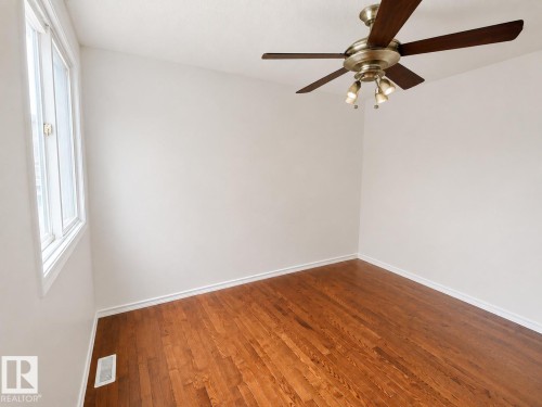 18625 66 Avenue Nw, Edmonton, AB - Indoor Photo Showing Other Room