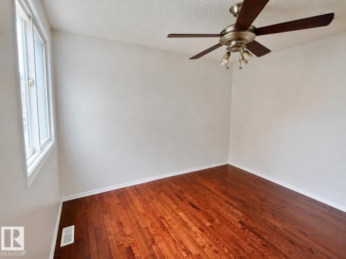 18625 66 Avenue Nw, Edmonton, AB - Indoor Photo Showing Other Room