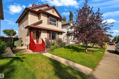 1434 Grant Way Nw, Edmonton, AB - Outdoor
