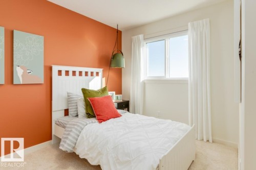 2040 194 Street Nw, Edmonton, AB - Indoor Photo Showing Bedroom