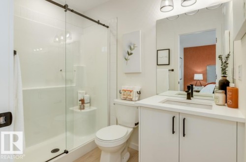 2040 194 Street Nw, Edmonton, AB - Indoor Photo Showing Bathroom