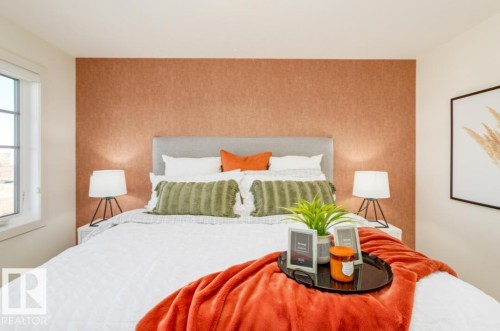 2040 194 Street Nw, Edmonton, AB - Indoor Photo Showing Bedroom