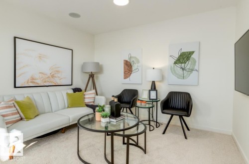 2040 194 Street Nw, Edmonton, AB - Indoor Photo Showing Living Room