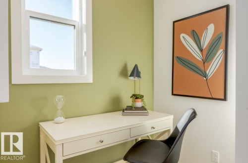 2040 194 Street Nw, Edmonton, AB - Indoor Photo Showing Office