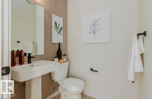 2040 194 Street Nw, Edmonton, AB - Indoor Photo Showing Bathroom