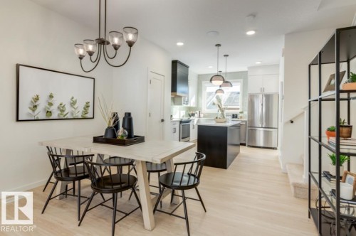 2040 194 Street Nw, Edmonton, AB - Indoor Photo Showing Dining Room