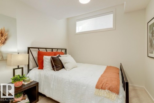 2040 194 Street Nw, Edmonton, AB - Indoor Photo Showing Bedroom