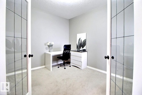 1231 37A Avenue Nw, Edmonton, AB - Indoor Photo Showing Office