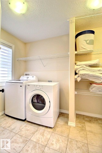 1231 37A Avenue Nw, Edmonton, AB - Indoor Photo Showing Laundry Room