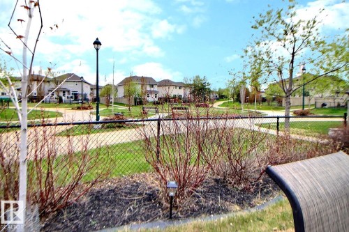 1231 37A Avenue Nw, Edmonton, AB - Outdoor