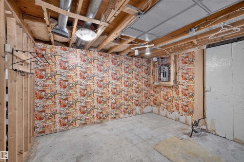 6235 13 Avenue Nw, Edmonton, AB - Indoor Photo Showing Basement