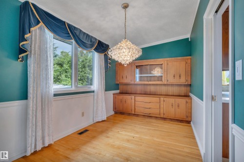 7604 149 Avenue Nw, Edmonton, AB - Indoor Photo Showing Other Room