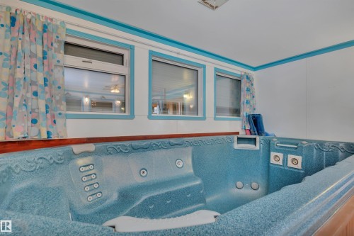 7604 149 Avenue Nw, Edmonton, AB -  Photo Showing Other Room