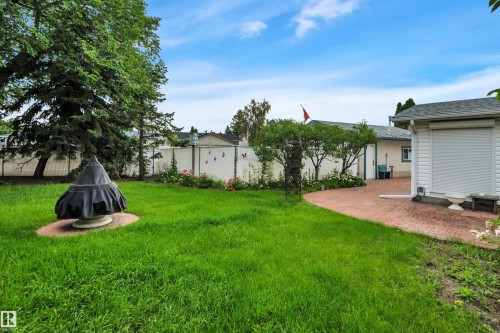 7604 149 Avenue Nw, Edmonton, AB - Outdoor