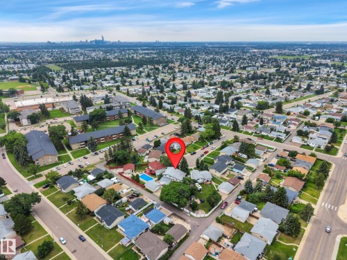 7604 149 Avenue Nw, Edmonton, AB - Outdoor With View