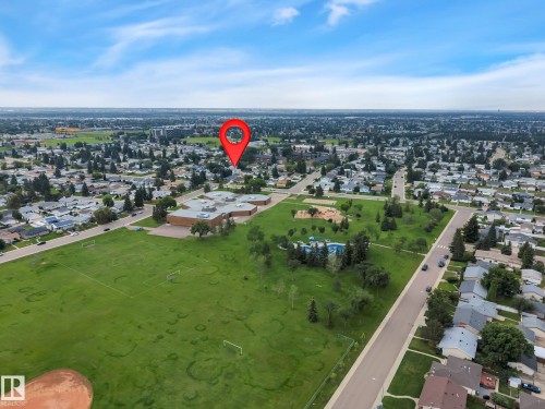 7604 149 Avenue Nw, Edmonton, AB - Outdoor With View
