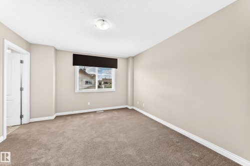 #54 12050 17 Av Sw, Edmonton, AB - Indoor Photo Showing Other Room