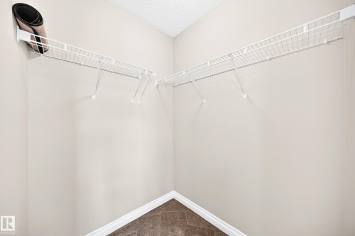 #54 12050 17 Av Sw, Edmonton, AB - Indoor With Storage