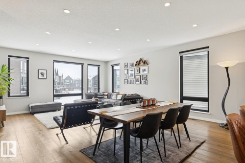 #9 1304 Rutherford Rd Sw, Edmonton, AB - Indoor
