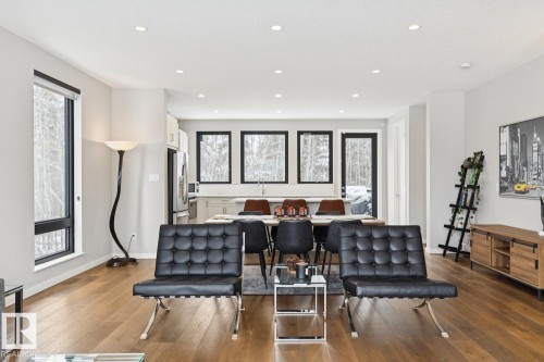 #9 1304 Rutherford Rd Sw, Edmonton, AB - Indoor