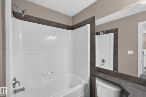 1107 177 Street Sw, Edmonton, AB - Indoor Photo Showing Bathroom