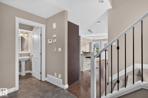 1107 177 Street Sw, Edmonton, AB - Indoor Photo Showing Other Room