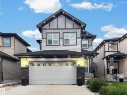 3617 CLAXTON Place SW  Edmonton, AB T6W 2K8