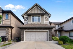 15832 11 Avenue SW  Edmonton, AB T6W 2H3
